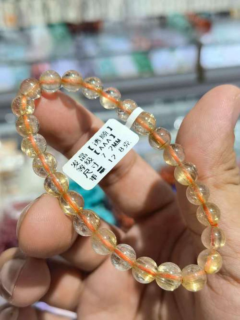 钻石戒指